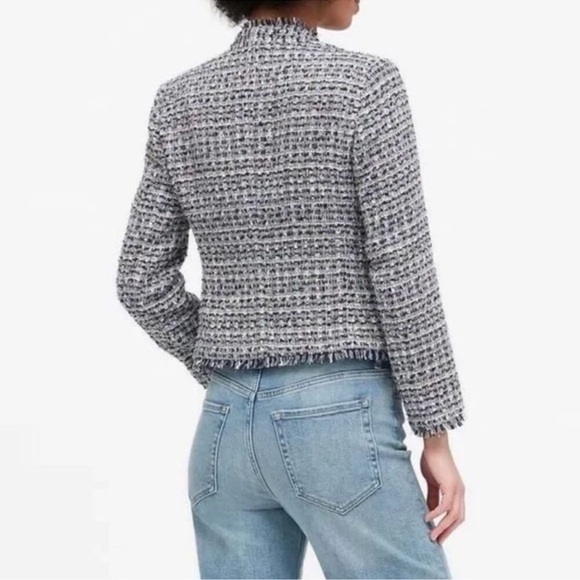 BR Blue and White Tweed Blazer - Picture 3 of 14